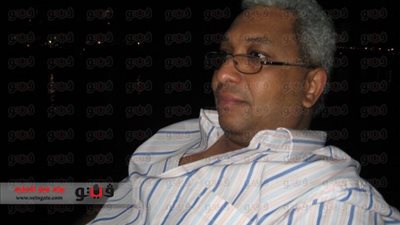 الاشتراكي المصري يشارك في وضع الزهور على ضحايا الحصار بروسيا