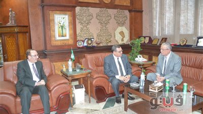 محافظ المنيا يستقبل نظيريه في بني سويف والفيوم