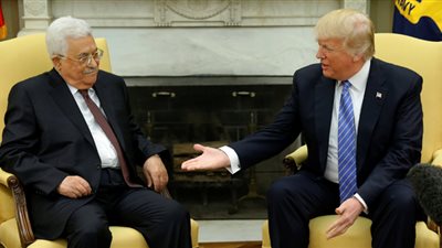 «عباس» ردا على «ترامب»: الفلسطينيون لن يقبلوا أمريكا وسيطا في مفاوضات السلام.. القدس عاصمتنا الأبدية.. صفقة القرن «صفعة العصر».. وعلى بريطانيا الاعتذار عن وعد بلفور