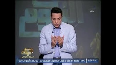 بالفيديو.. الغيطي يقف دقيقة حدادا على شهداء البنك الأهلي بالعريش