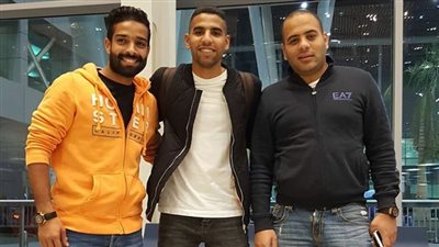 مؤمن زكريا يتوجه إلى السعودية لبدء تجربته مع أهلي جدة