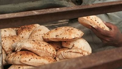 عبد الرحمن عمر: 50% من المخابز ترفض دفع ثمن الدقيق انتظارا للمستحقات