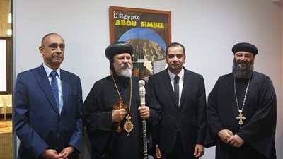 وفد الكنيسة المصرية يدلي بصوته في انتخابات الرئاسة بسيدني (صور)