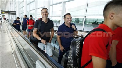 بالصور.. برشلونة يصل «بلباو» لمواجهة أتليتك في الدوري الإسباني