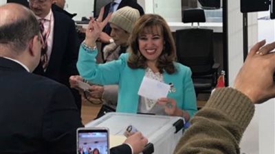 سيدات «مصر تستطيع» يتوافدن على صناديق الاقتراع في نيويورك (صور)