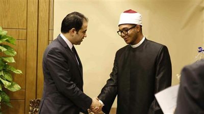 مستشار الإمام الأكبر: أبناء الأزهر حريصون على الصدارة في كافة المجالات