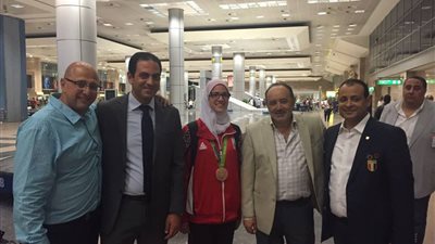 الصيد يكرم هدايا ملاك ولاعبيه المشاركين بالأوليمبياد.. 5 سبتمبر