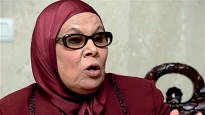 آمنة نصير: الجدل حول قانون بناء الكنائس «عقيم»