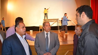 بالصور.. الإسماعيلية تتزين لمهرجانها الدولى الـ18 للأفلام