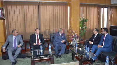 بروتوكول تعاون بين محافظة الإسماعيلية وولاية يانجزهو الصينية (صور)