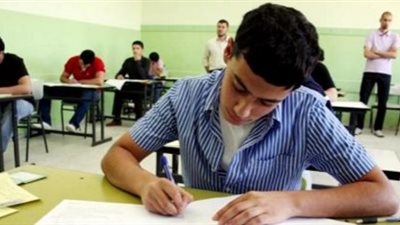 أخطاء إملائية بامتحان اللغة العربية للتعليم الفني في السويس