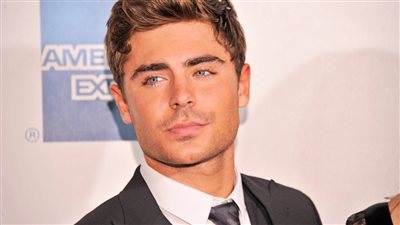 زاك إيفرون: «لا أريد الزواج وأحب الحرية»