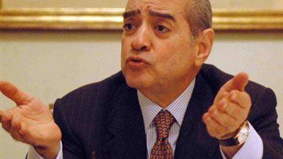 محاكمة فريد الديب بتهمة سب عضو سابق في هيئة الرقابة الإدارية