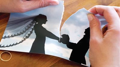 رجال رفعوا شعار «الطلاق هو الحل».. محسن: «نفسي أطلق بس خايف على ولادي».. رأفت: الزواج مشروع فاشل.. سعد: «هطلق إن شاء الله».. علي: المرأة كائن نكدي