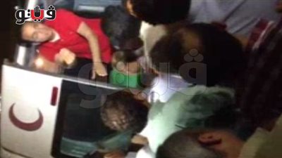 بالصور والفيديو.. مئات الأهالي يشيعون عبد الله كمال لمثواه الأخير