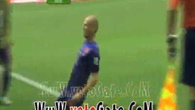 بالفيديو.. بعد مرور 70 دقيقة..هولندا تسيطر وتتفوق بثلاثية على إسبانيا