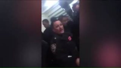 بالفيديو والصور.. لحظة صعق الشرطة الأمريكية مراهقة حامل