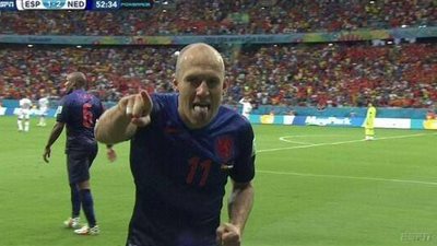 بالفيديو والصور..الطواحين الهولندية تسحق بطل العالم بـ«خماسية» تاريخية