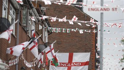 إزالة أعلام إنجليزية من لجنة تصويت في استفتاء بريطانيا