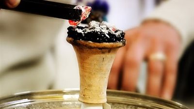 «الكافيهات» بدون «شيشة» في الأقصر