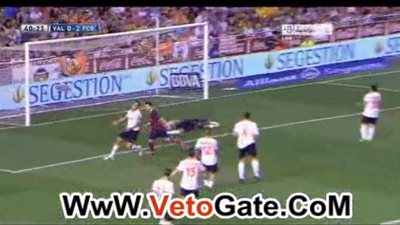 بالفيديو - ميسي يتقدم بالهدف الثالث لبرشلونة في مرمى فالنسيا