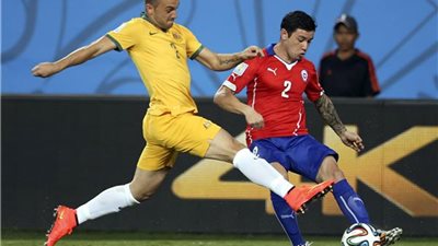 بالفيديو والصور.. تشيلي يتقدم على أستراليا بهدفين مقابل هدف بالشوط الأول