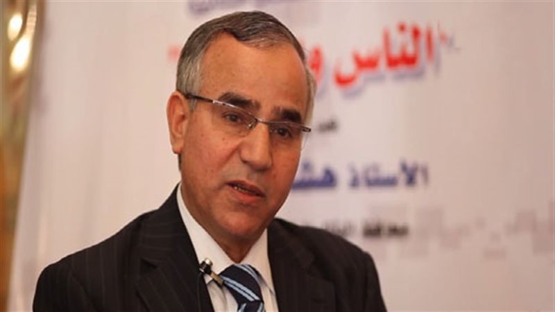 حمدي عزام نائب رئيس
