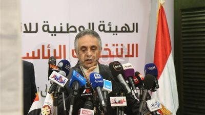 الوطنية للانتخابات: فروق التوقيت وراء عدم بدء الاقتراع ببعض الدول