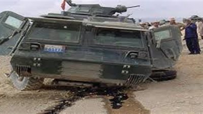 إصابة ضابط وبتر قدم مجند شرطة في تصادم مدرعتين بالعريش