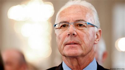 تجميد نشاط «القيصر بيكنباور» لعدم تعاونه في تحقيقات مونديال قطر