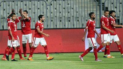 21 لاعبا في قائمة الأهلي أمام الإسماعيلي بالدوري