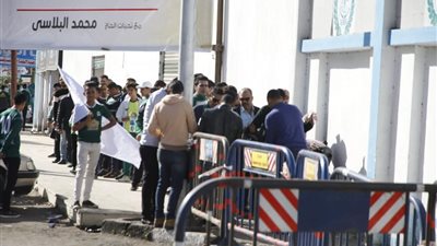 استنفار أمني في محيط ستاد بورسعيد قبل مباراة المصري وسيمبا التنزاني