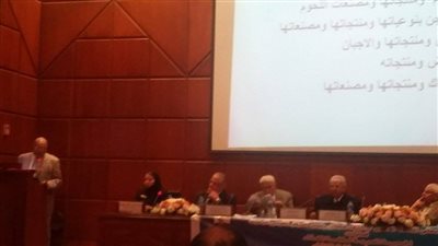 أستاذ تغذية: العجول المستوردة من أستراليا تسبب الإصابة بسرطان الثدي