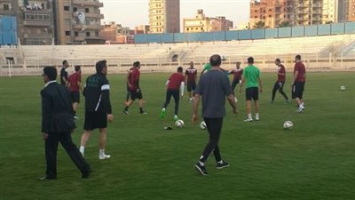 بالصور.. قسنطينة الجزائري يختتم تدريباته بملعب الفيوم