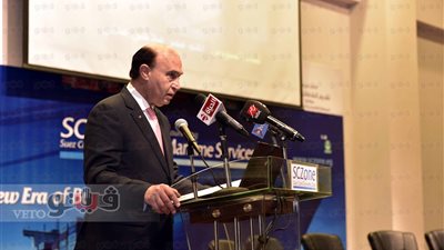 بالصور.. «مميش»: تنفيذ مشروع تزويد السفن بالوقود نهاية العام