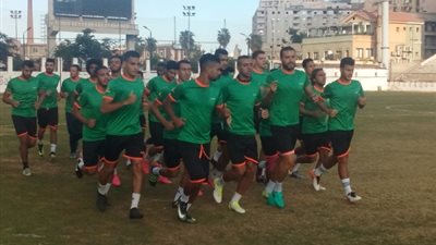 مصيلحي يجتمع بلاعبي الاتحاد السكندري قبل مواجهة بتروجت