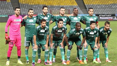 المصري يتعادل سلبيا أمام سيمبا بالشوط الأول