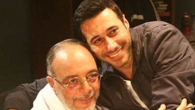 أحمد السعدني يوجه رسالة خاصة لمؤلف مسلسله «الكارما»