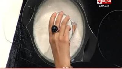بالفيديو.. طريقة تحضير الأرز باللبن في الفرن