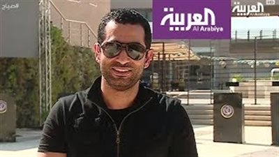 بالفيديو.. عمرو سعد يكشف حقيقة زواج شقيقه من سمية الخشاب