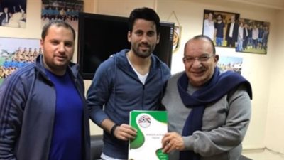 المقاولون يستعجل البطاقة الدولية لمحمود فتح الله