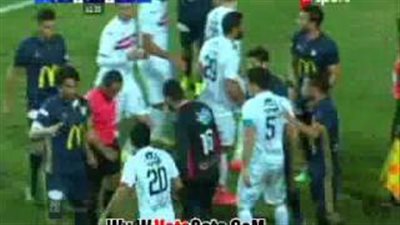 بالفيديو.. اشتباك بين لاعبي الزمالك والإنتاج الحربي
