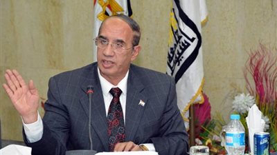 شهر مكافأة للعاملين بجامعة أسيوط بمناسبة عيد الأضحى