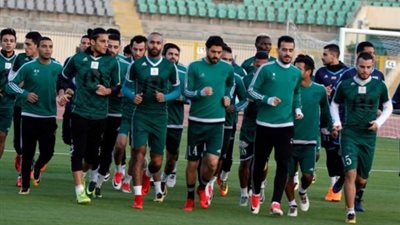 حلبية يهنئ لاعبي المصري بعد التأهل بالكونفدرالية