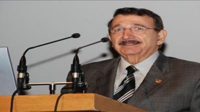 مصطفى السيد: تجربة علاج «النانو جولد» على الإنسان قريبا (فيديو)