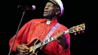 العثور على رائد موسيقى الـ«روك أند رول» ميتا في منزله