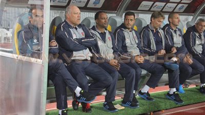 الأهلي يتدرب غدا دون راحة استعدادا لسموحة والجمعة «إجازة»