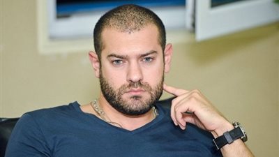 عمرو يوسف يفقد الذاكرة بأولى حلقات «عشم إبليس»