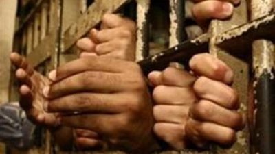 حبس 3 متهمين بقتل فرد أمن في نادي الشمس