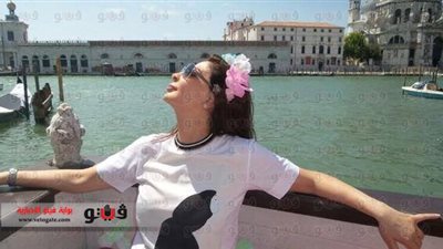 بالصور.. إليسا تقضي إجازتها في 